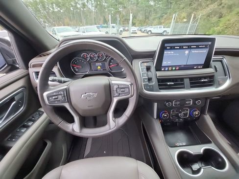 Used 2021 Chevrolet Tahoe Z71 image 15