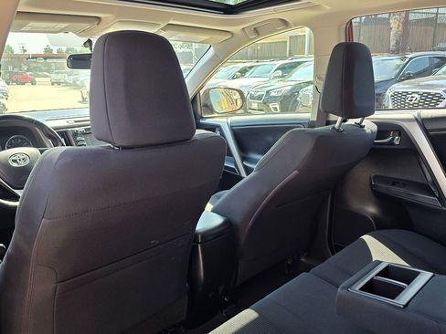 Used 2016 Toyota RAV4 XLE image 26