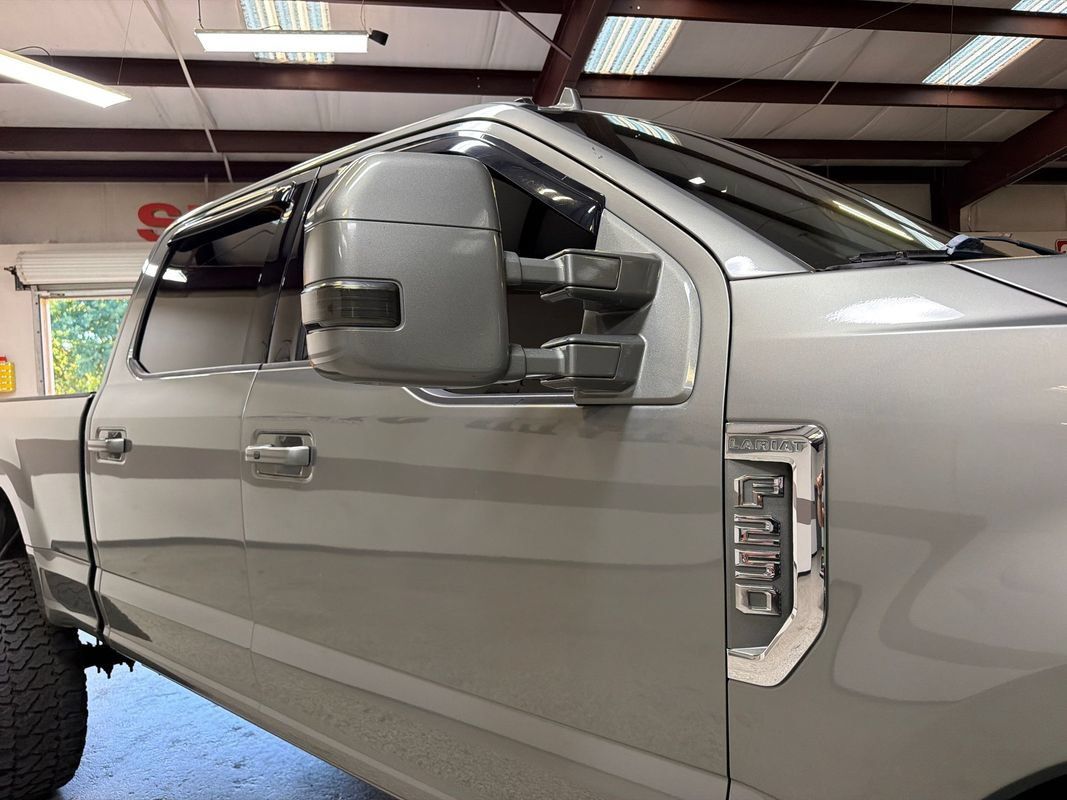 Used 2019 Ford F250 Lariat w/ Lariat Ultimate Package AWD/4WD image 47