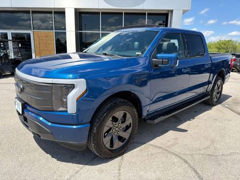 Used 2022 Ford F150 Lightning Lariat w/ Equipment Group 511A High AWD/4WD image 3