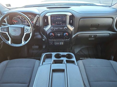 Used 2019 Chevrolet Silverado 1500 RST image 16