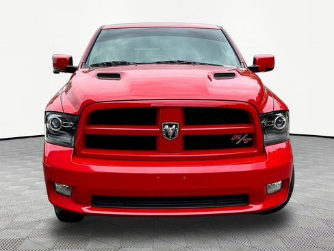 Used 2011 RAM 1500 R/T w/ Remote Start & Security Group RWD image 2