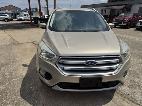 Used 2018 Ford Escape Titanium FWD image 6