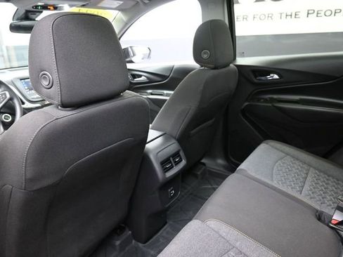 Used 2024 Chevrolet Equinox LT w/ LPO, Floor Liner Package FWD image 23