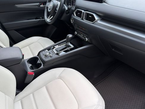 Certified 2025 MAZDA CX-5 AWD 2.5 S w/ Preferred Package image 18