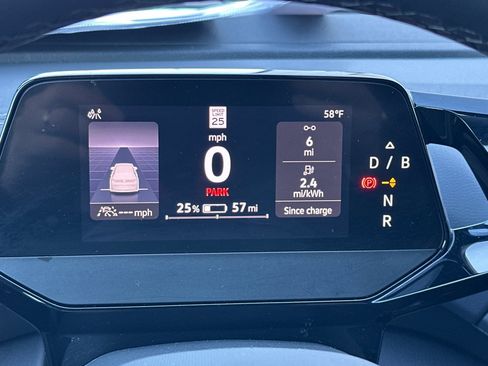 Used 2024 Volkswagen ID.4 Standard image 29