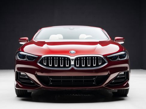 Used 2023 BMW 840i Convertible w/ Comfort Seating Package RWD image 10