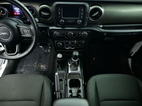 Used 2020 Jeep Wrangler Unlimited Sport S image 6
