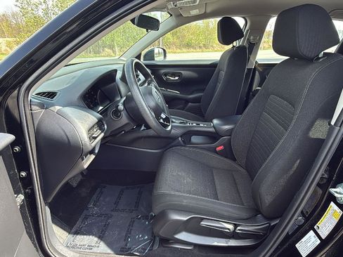 Used 2024 Honda HR-V LX image 23