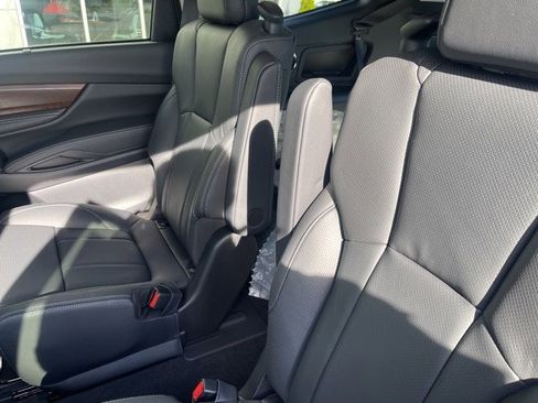 New 2025 Subaru Ascent Touring image 11