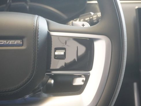 New 2026 Land Rover Range Rover SV image 8