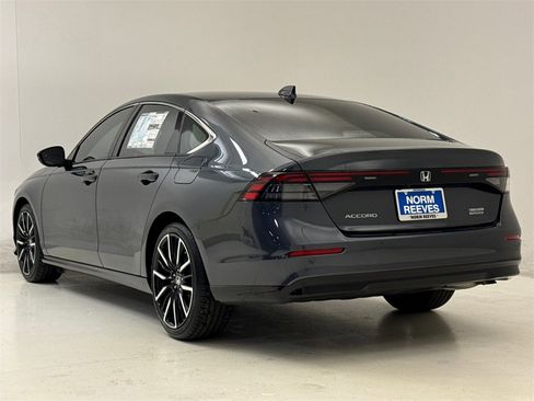 New 2025 Honda Accord Touring image 9