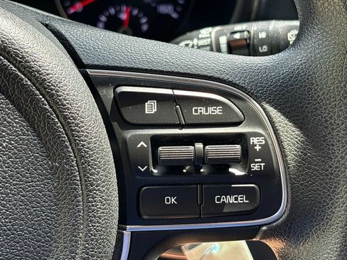 Used 2018 Kia Sportage LX AWD/4WD image 16