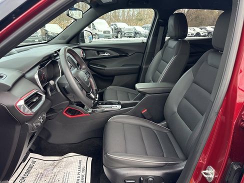 Used 2022 Chevrolet TrailBlazer RS image 5
