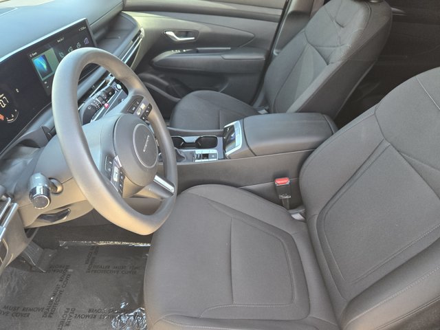 Used 2026 Hyundai Tucson SE FWD image 12