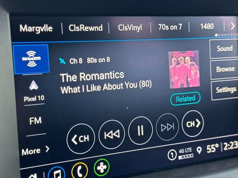 Certified 2023 GMC Terrain AT4 image 20