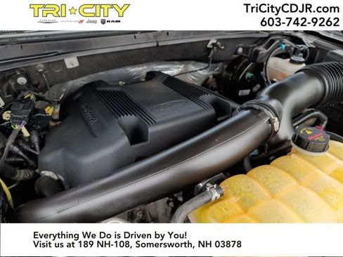 Used 2019 Ford Expedition XLT w/ Equipment Group 202A image 30