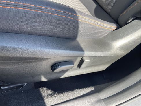 Certified 2023 Subaru Crosstrek 2.0i Premium image 9