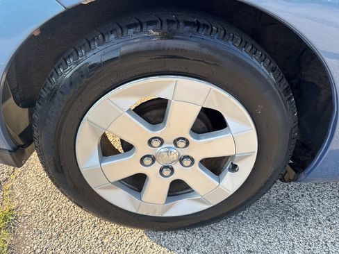 Used 2004 Toyota Prius FWD image 20