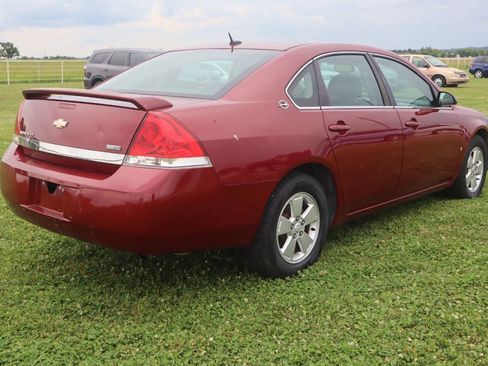 Used 2008 Chevrolet Impala LT FWD image 2