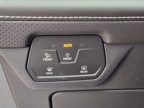 New 2026 Volkswagen Atlas SEL Premium R-Line AWD/4WD image 12