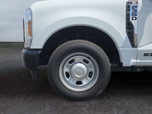 Used 2024 Ford F350 XL w/ 360-Degree Camera Package RWD image 14