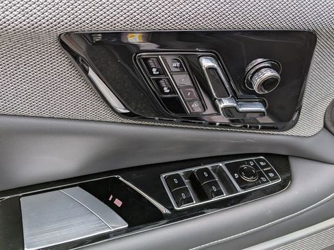 New 2026 Cadillac Optiq Luxury 1 image 12