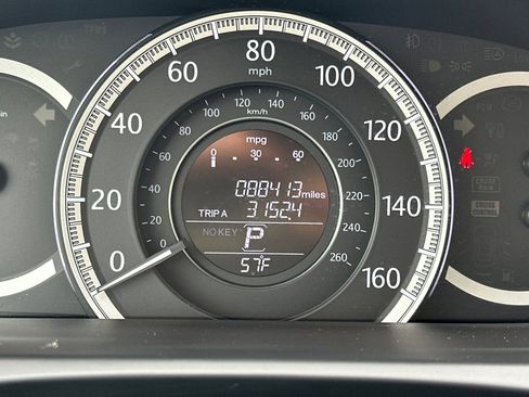 Used 2015 Honda Accord EX image 34
