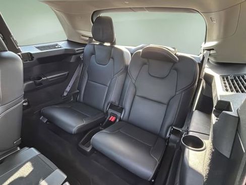 Used 2022 Volvo XC90 T8 Inscription w/ Advanced Package AWD/4WD image 22