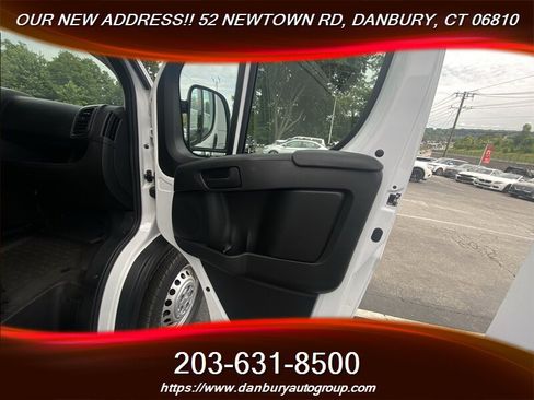 Used 2025 RAM ProMaster 2500 w/ U-Haul Equipment Group FWD image 13