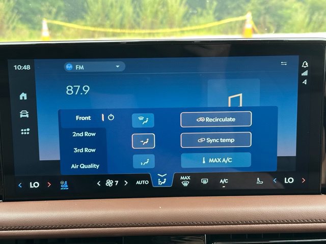 New 2026 Lincoln Aviator Reserve AWD/4WD image 12