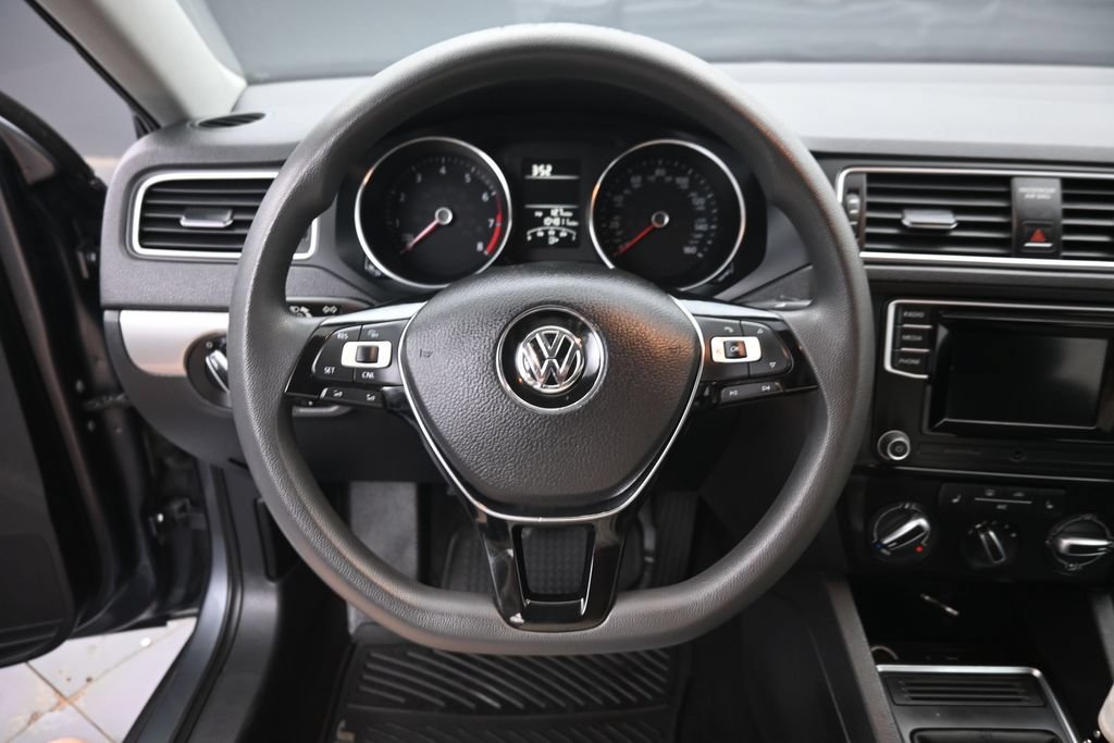 Used 2017 Volkswagen Jetta S FWD image 19