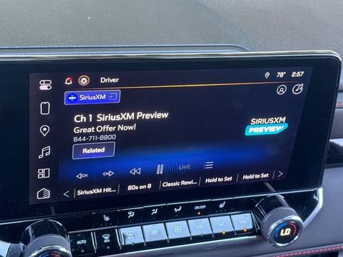 Used 2024 Chevrolet Colorado Z71 w/ Z71 Convenience Package 2 image 26