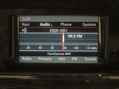 Used 2015 Mercedes-Benz GLK 350 4MATIC image 26