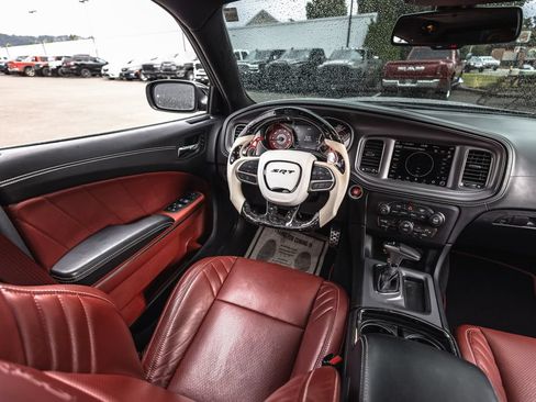 Used 2023 Dodge Charger SRT Hellcat w/ Harman/Kardon Audio Group RWD image 20