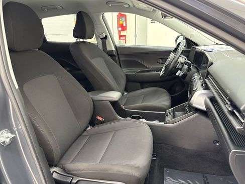 Used 2024 Hyundai Kona SEL w/ Convenience Package FWD image 22