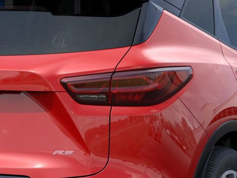 Used 2024 Chevrolet Blazer RS w/ Driver Confidence II Package image 11