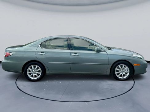 Used 2002 Lexus ES 330 FWD image 8