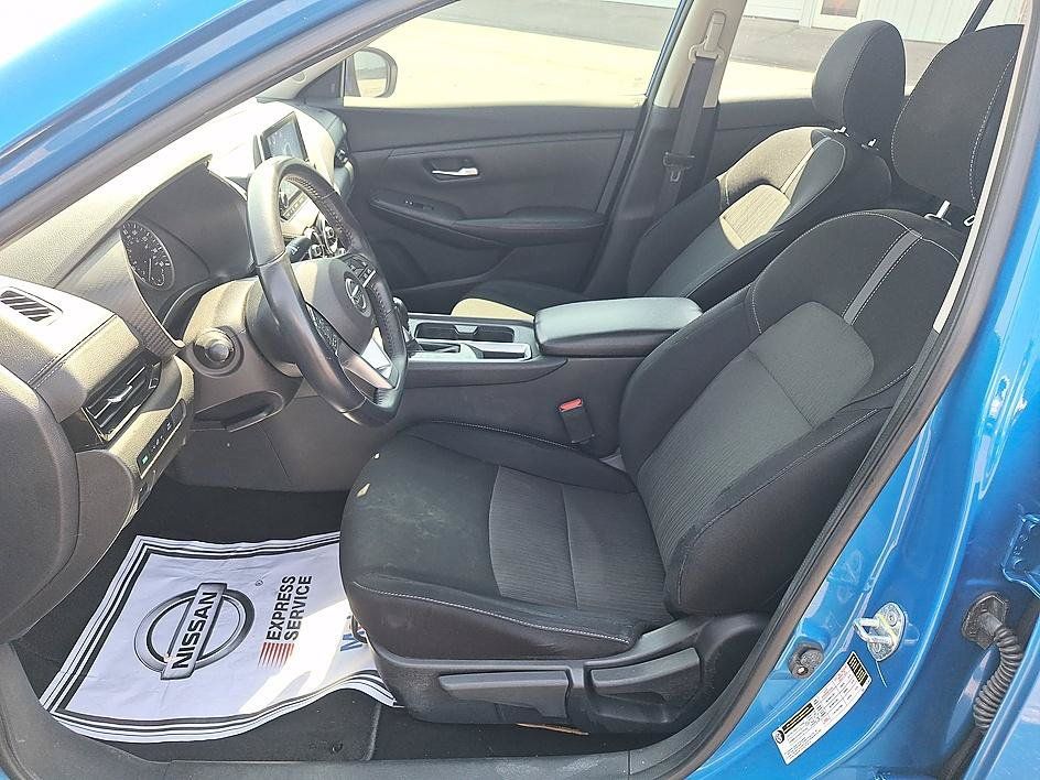 Used 2020 Nissan Sentra SV w/ Electronics Package FWD image 11