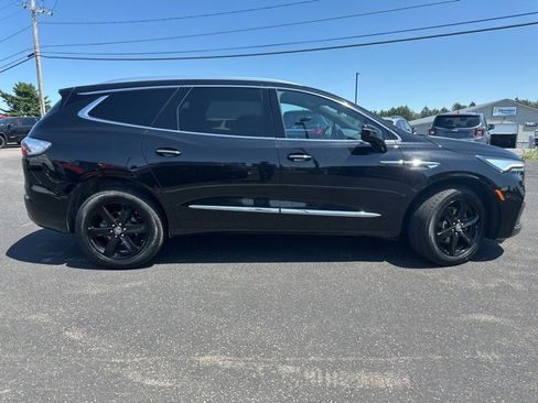 Used 2023 Buick Enclave Essence w/ Experience Buick Package image 8