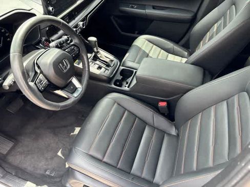 Used 2024 Honda CR-V Sport Touring image 9