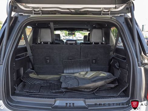 Used 2018 Ford Expedition Max XLT w/ Equipment Group 202A AWD/4WD image 46