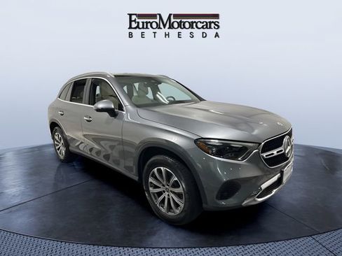 Used 2023 Mercedes-Benz GLC 300 4MATIC image 7