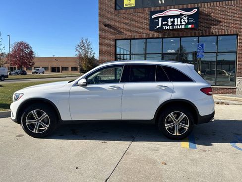 Used 2018 Mercedes-Benz GLC 300 4MATIC image 10