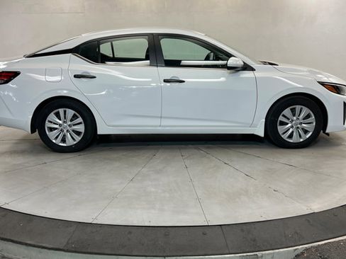 Used 2025 Nissan Sentra S FWD image 6