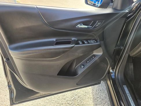 Used 2022 Chevrolet Equinox Premier w/ LPO, Floor Liner Package image 18