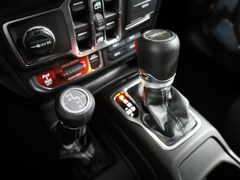 New 2026 Jeep Gladiator Sport AWD/4WD image 27
