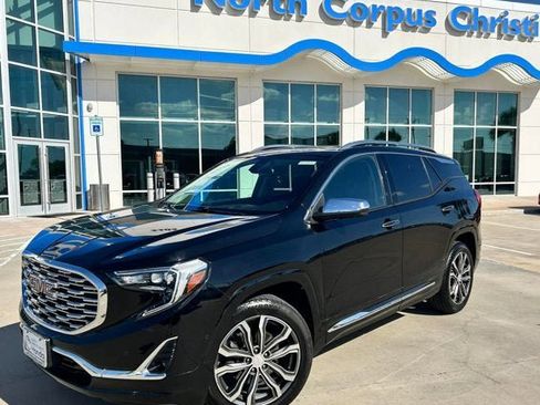 Used 2019 GMC Terrain Denali w/ Advanced Safety Package FWD image 1