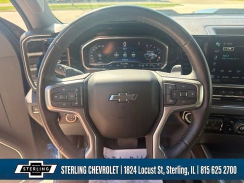 Used 2022 Chevrolet Silverado 1500 LT Trail Boss w/ LT Trail Boss Premium Package AWD/4WD image 16