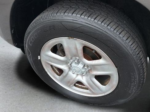 Used 2010 Toyota RAV4 4WD image 10